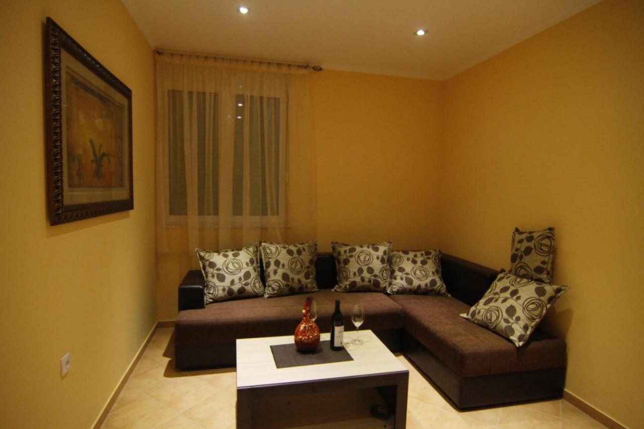 Kopernikus Apartments Улцин Стая снимка