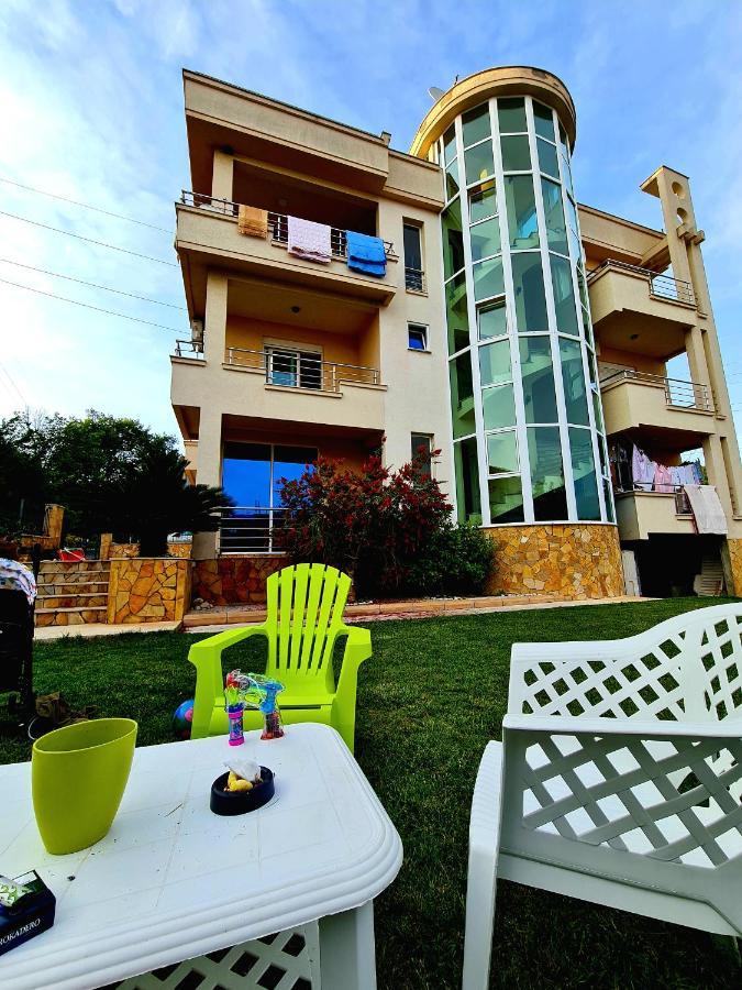Kopernikus Apartments Улцин Екстериор снимка