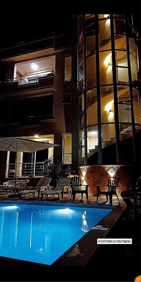 Kopernikus Apartments Улцин Екстериор снимка