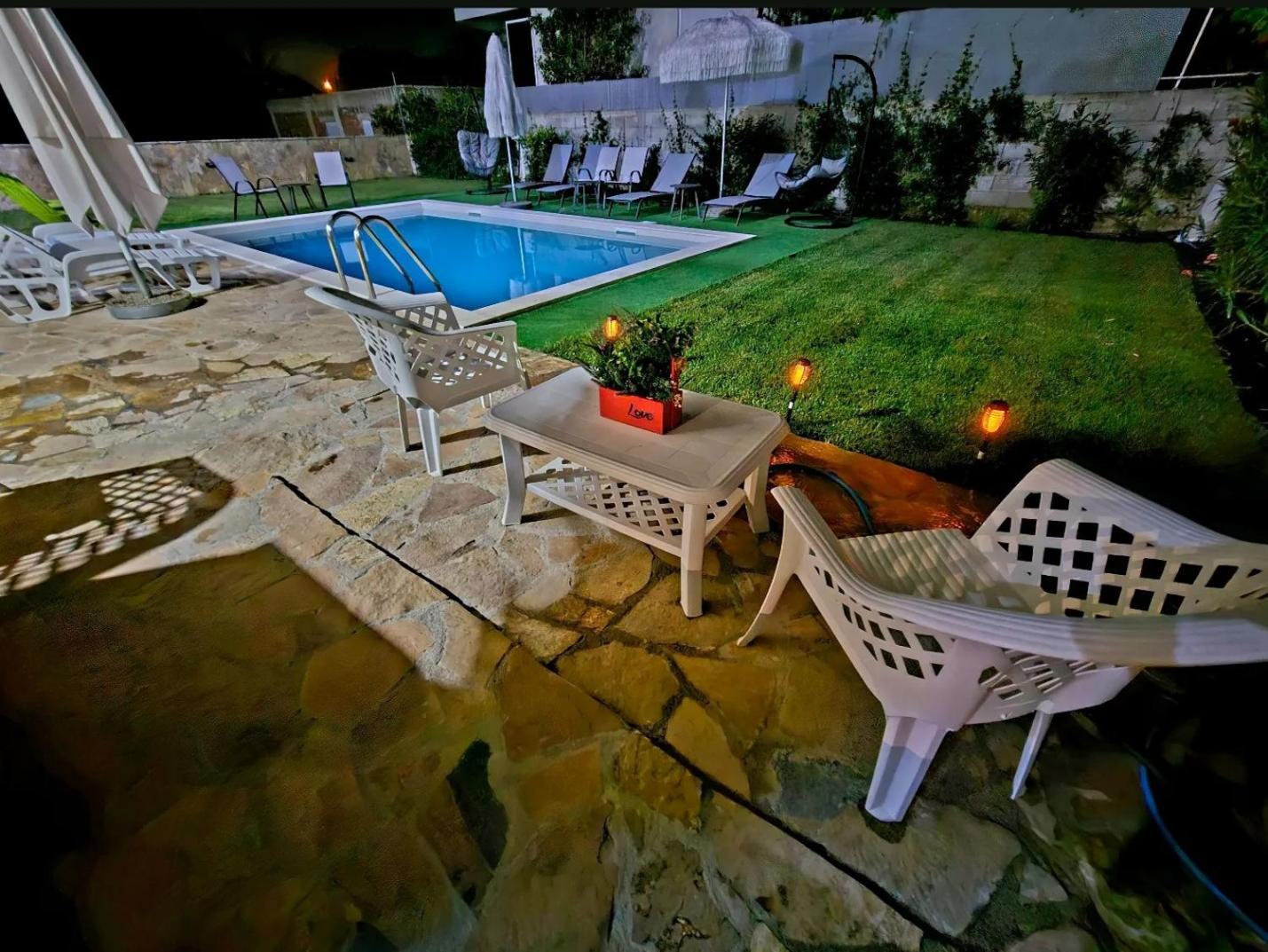 Kopernikus Apartments Улцин Екстериор снимка