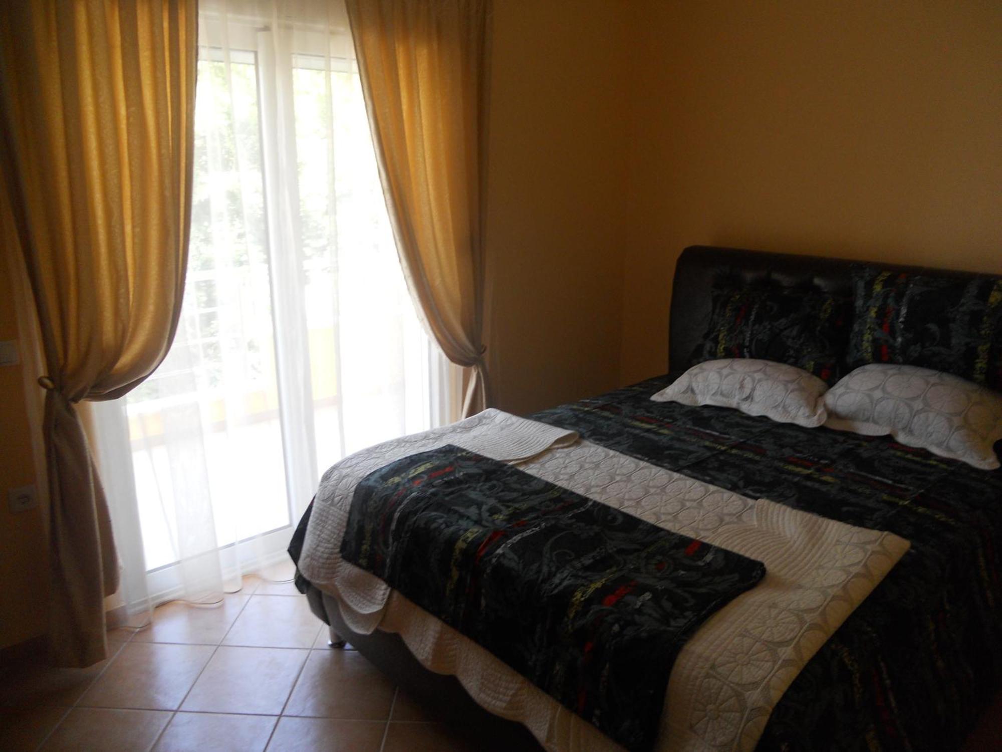 Kopernikus Apartments Улцин Екстериор снимка