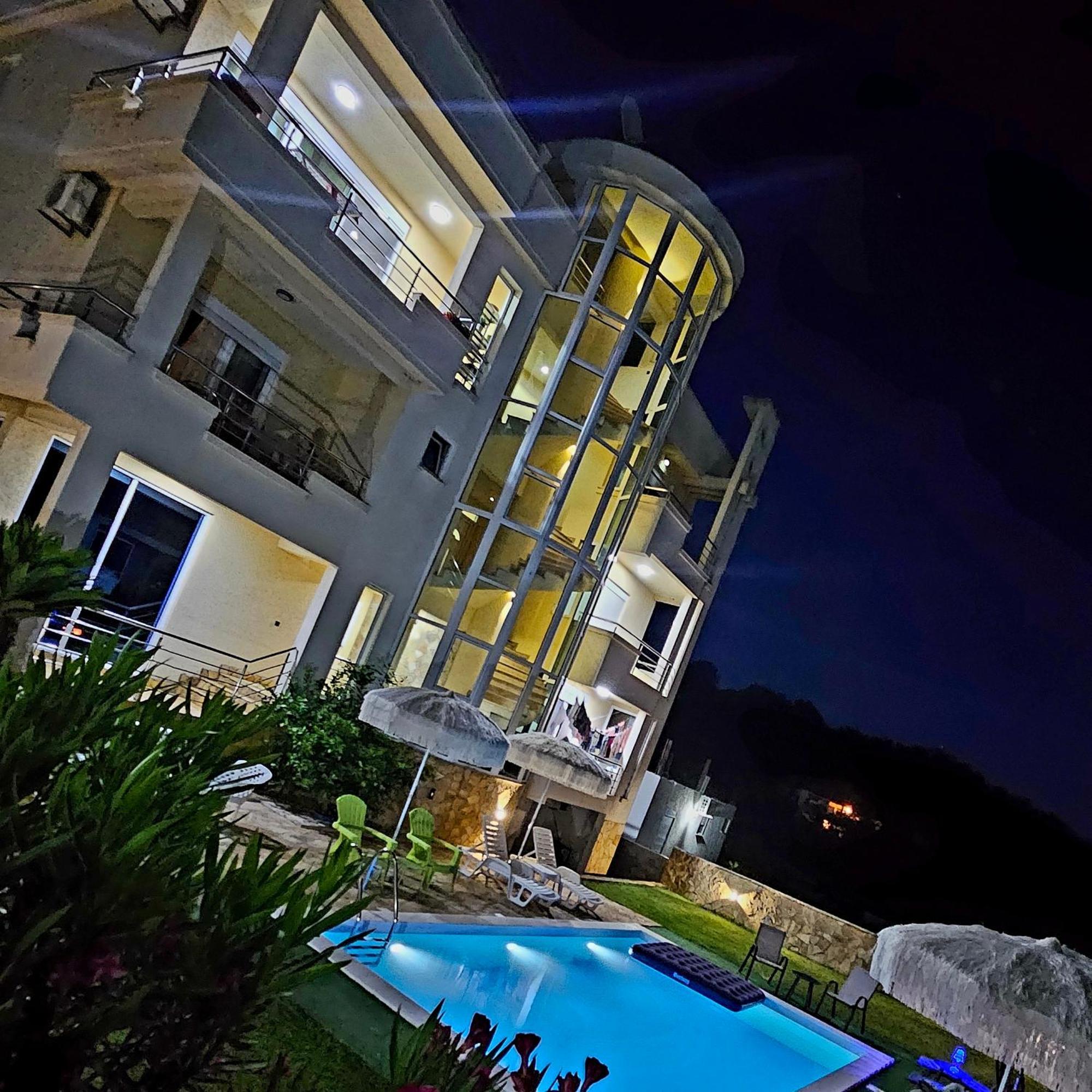 Kopernikus Apartments Улцин Екстериор снимка