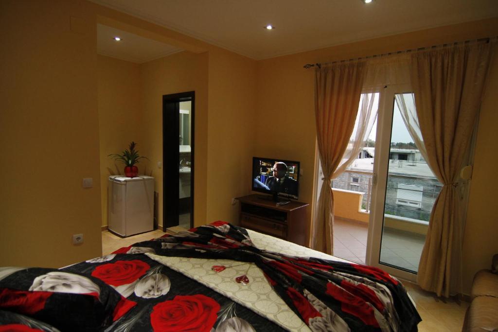 Kopernikus Apartments Улцин Екстериор снимка